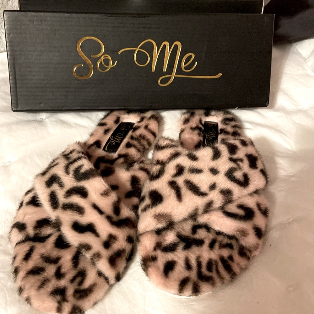 So Me Pink Leopard Slippers